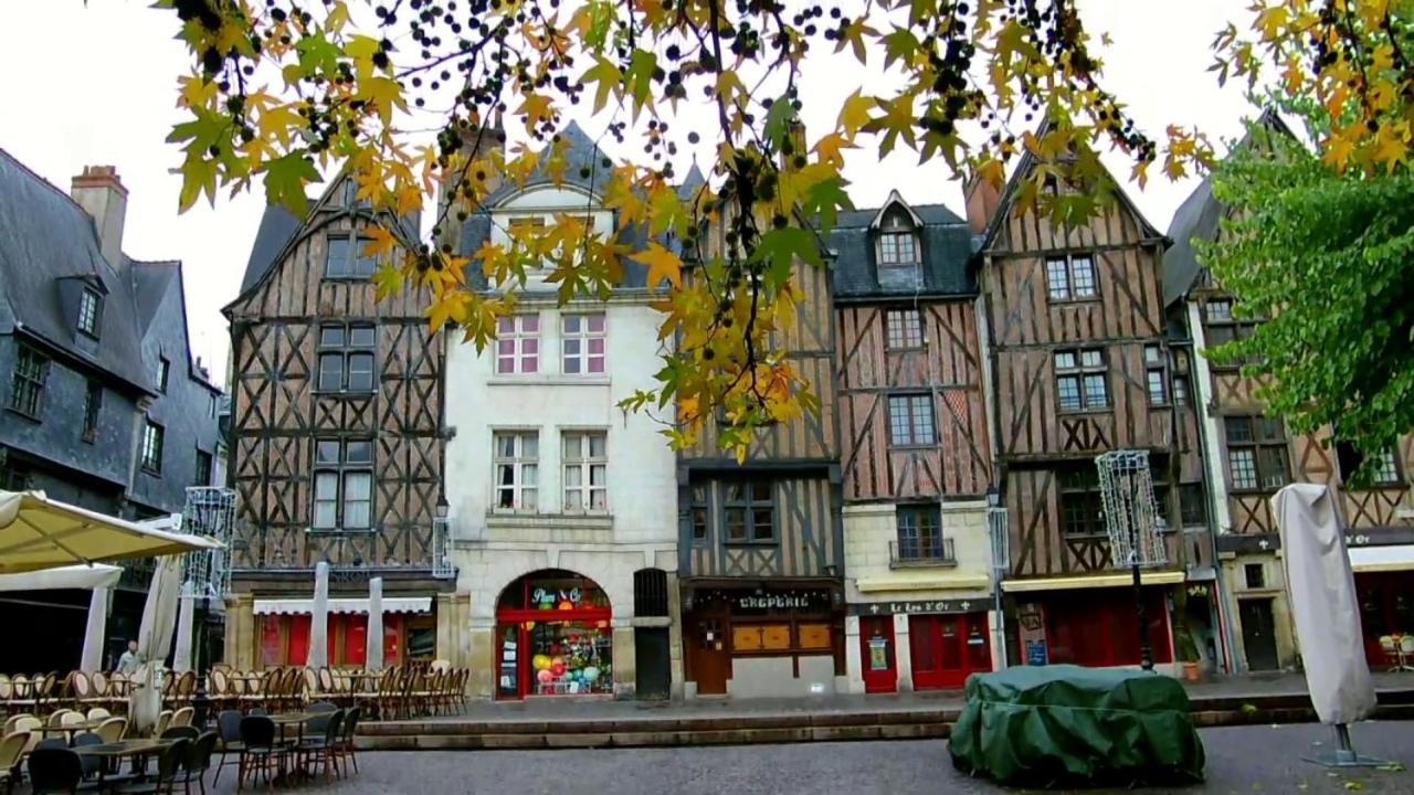 Apartamento Le Racine / Colbert - Bords De Loire Tours Exterior foto